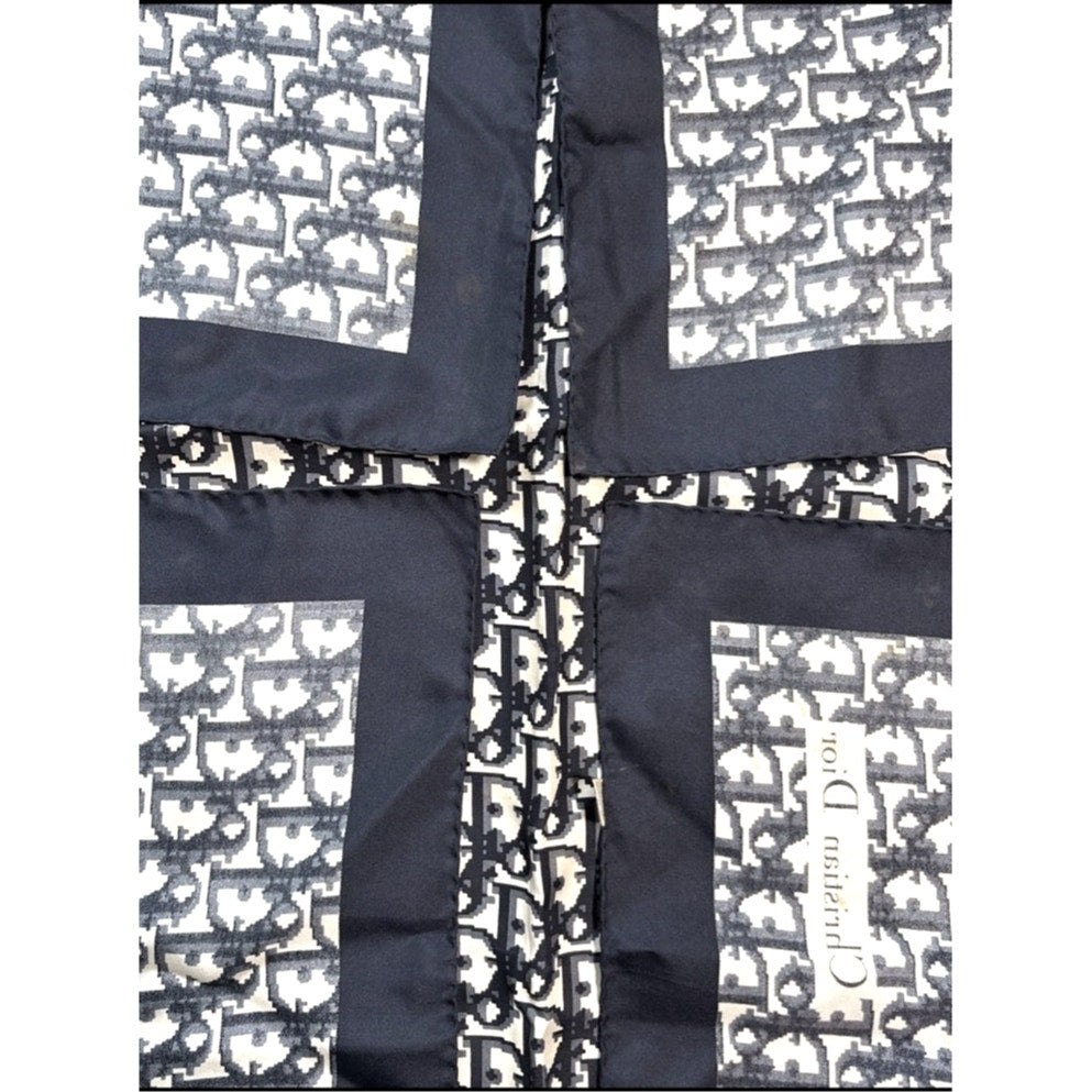 29" Vintage Navy and White Silk Monogram Letter Logo Scarf