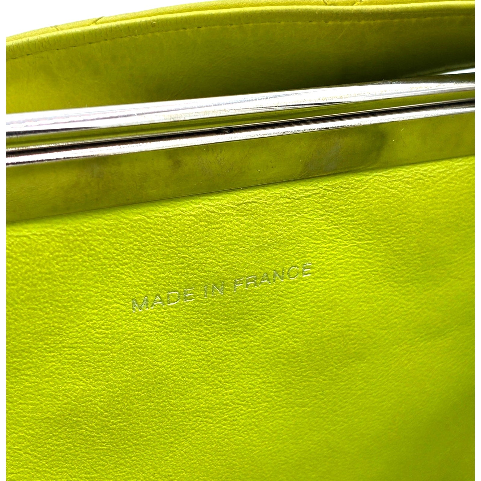 Vintage Matelassé Lamb Skin CC Hand Bag 77