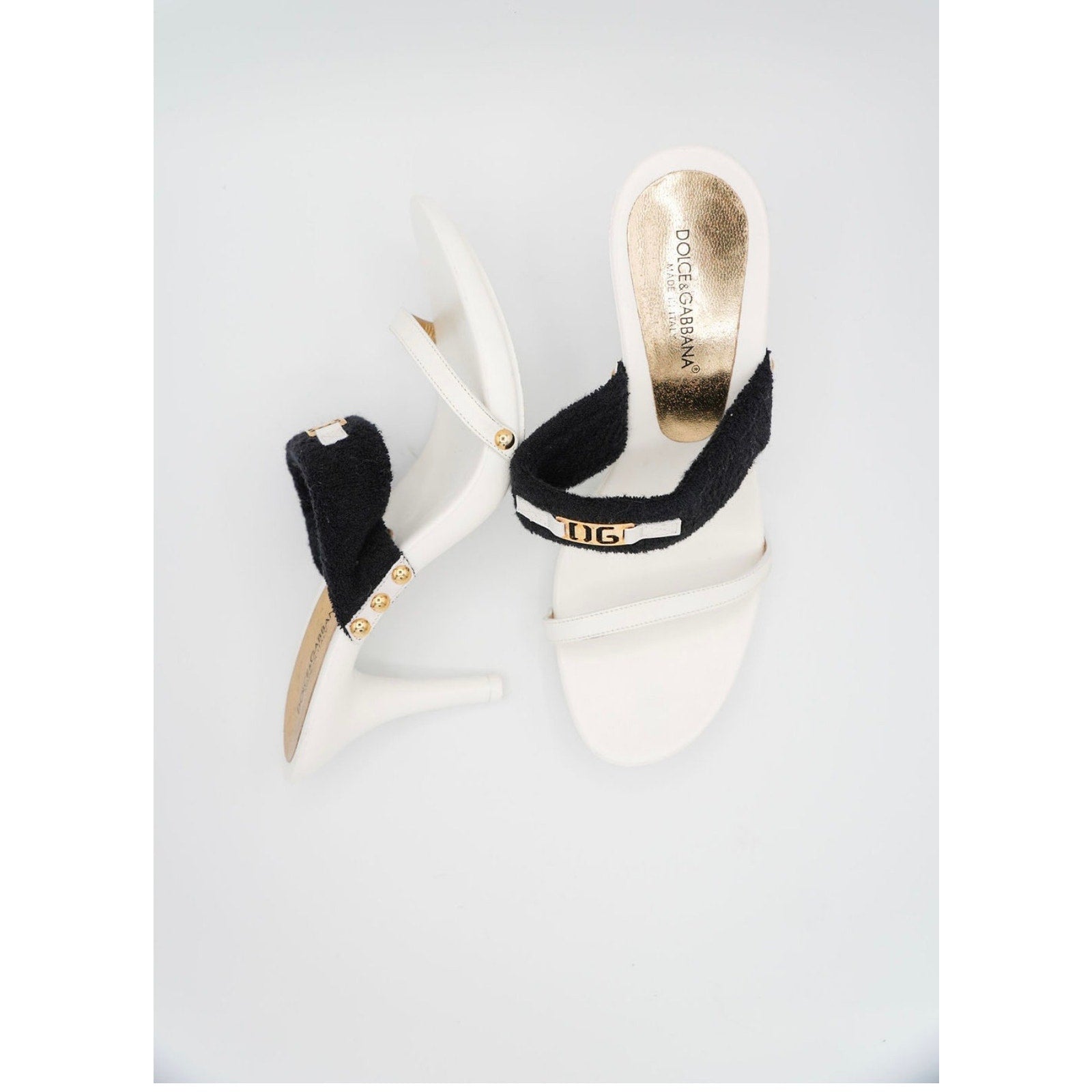 Black & White Logo Mules