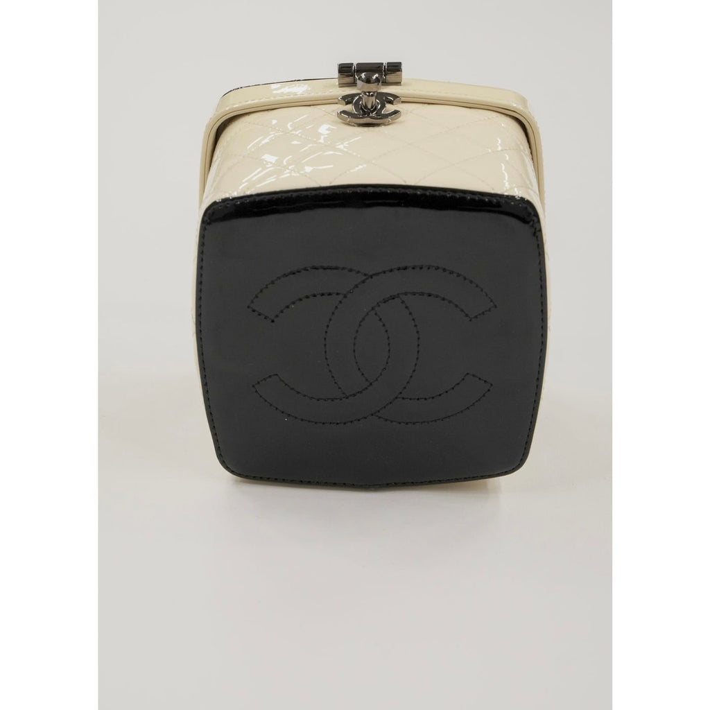 Cosmetic Minaudière