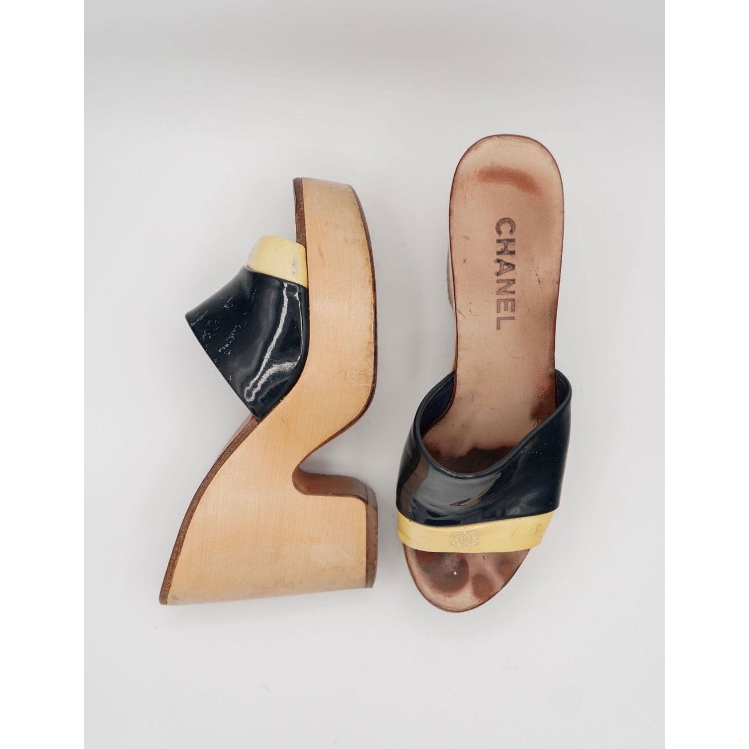 Vintage Patent Leather Interlocking CC Platform Heels