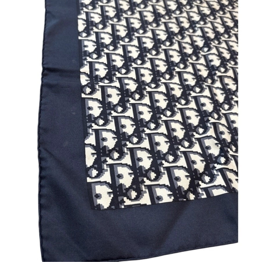 29" Vintage Navy and White Silk Monogram Letter Logo Scarf