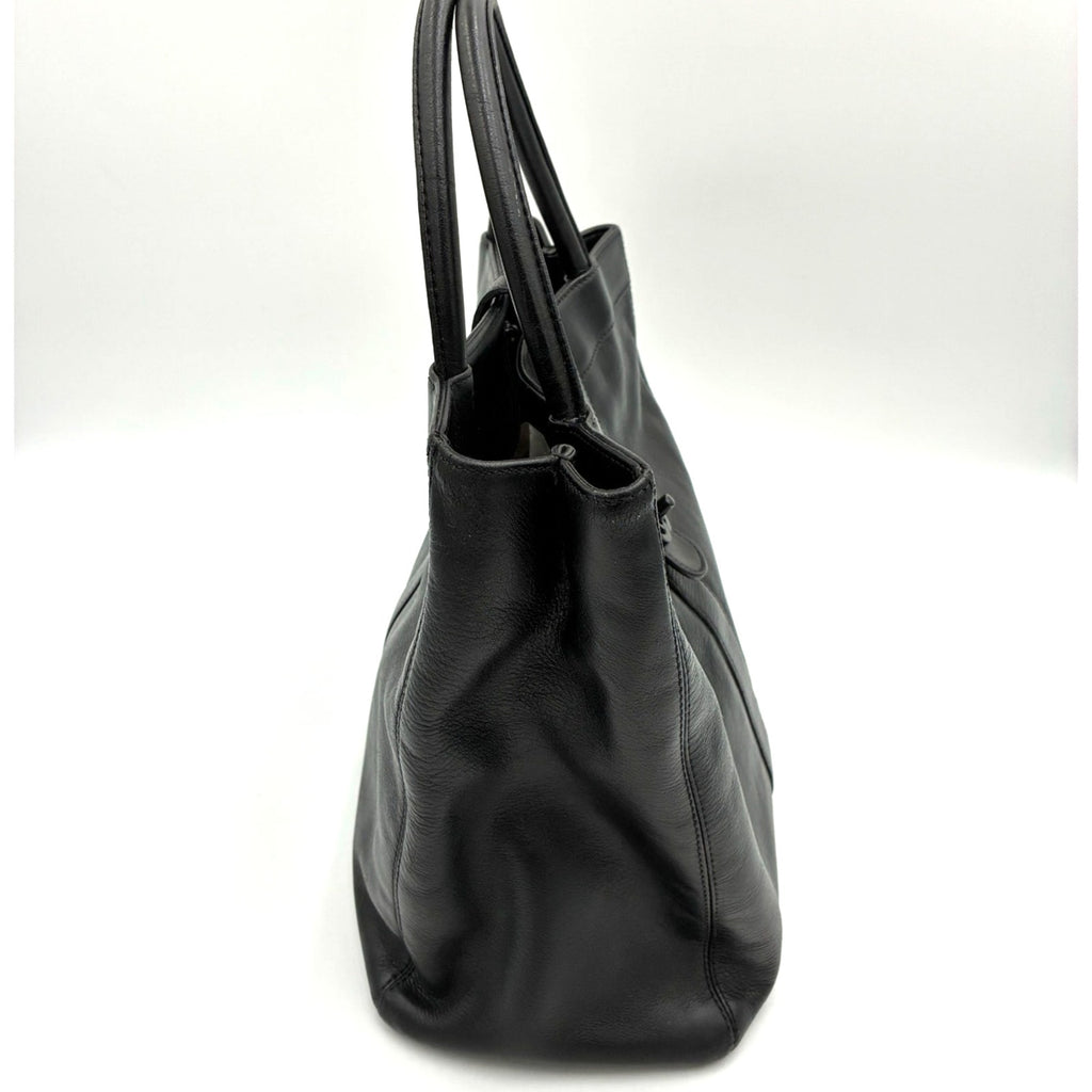 Vintage 1997 Caviar Leather CC Black Tote Bag