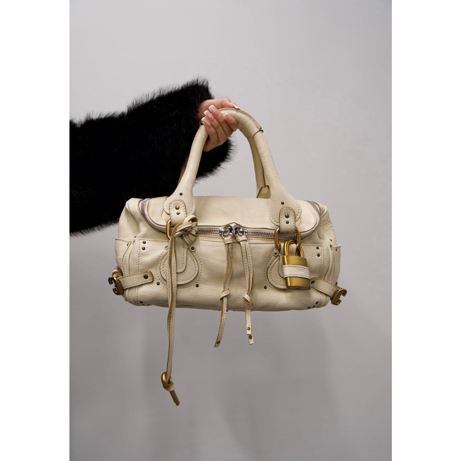 Vintage 2005 Ivory Leather with Gold Hardware