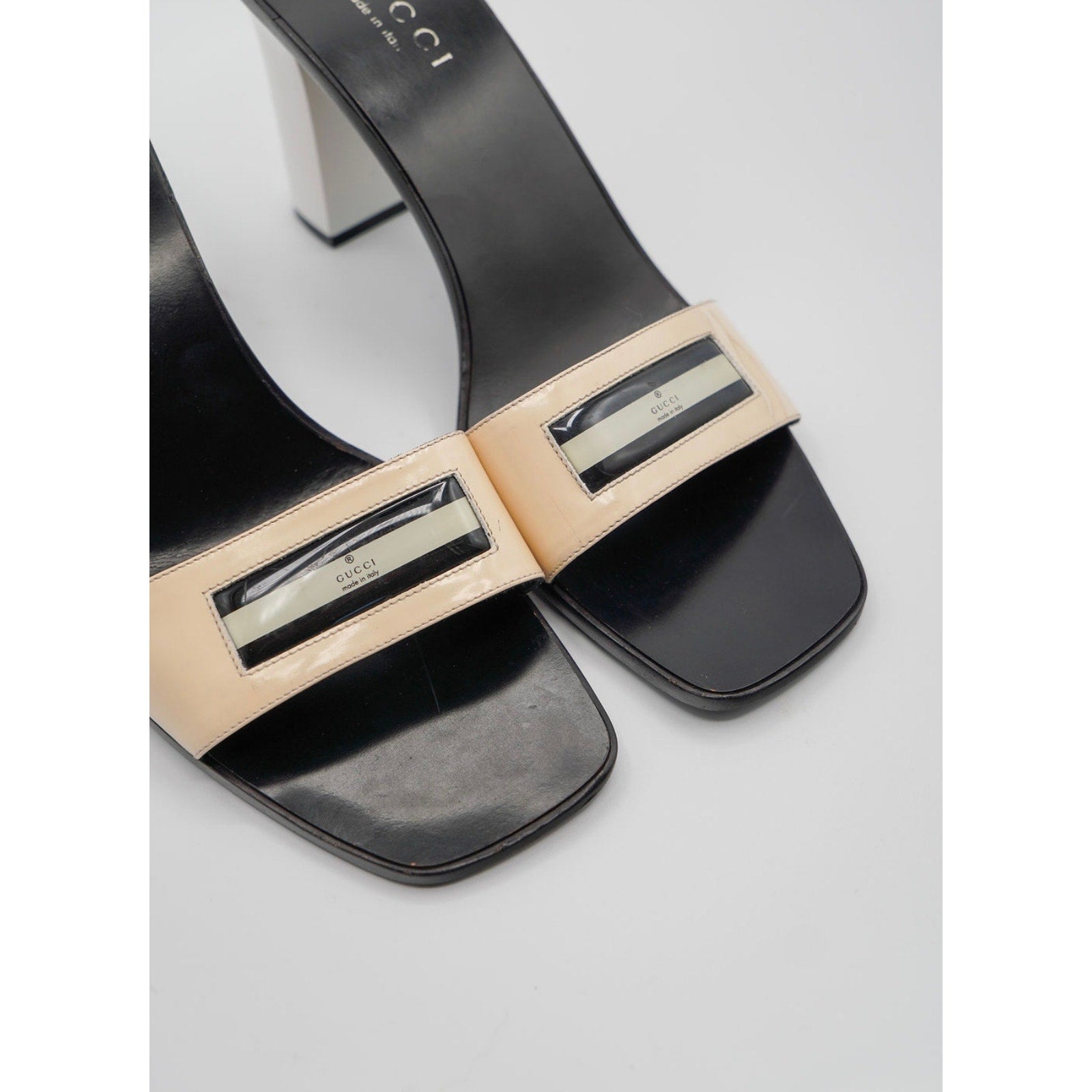 Logo Print Black and White Mule