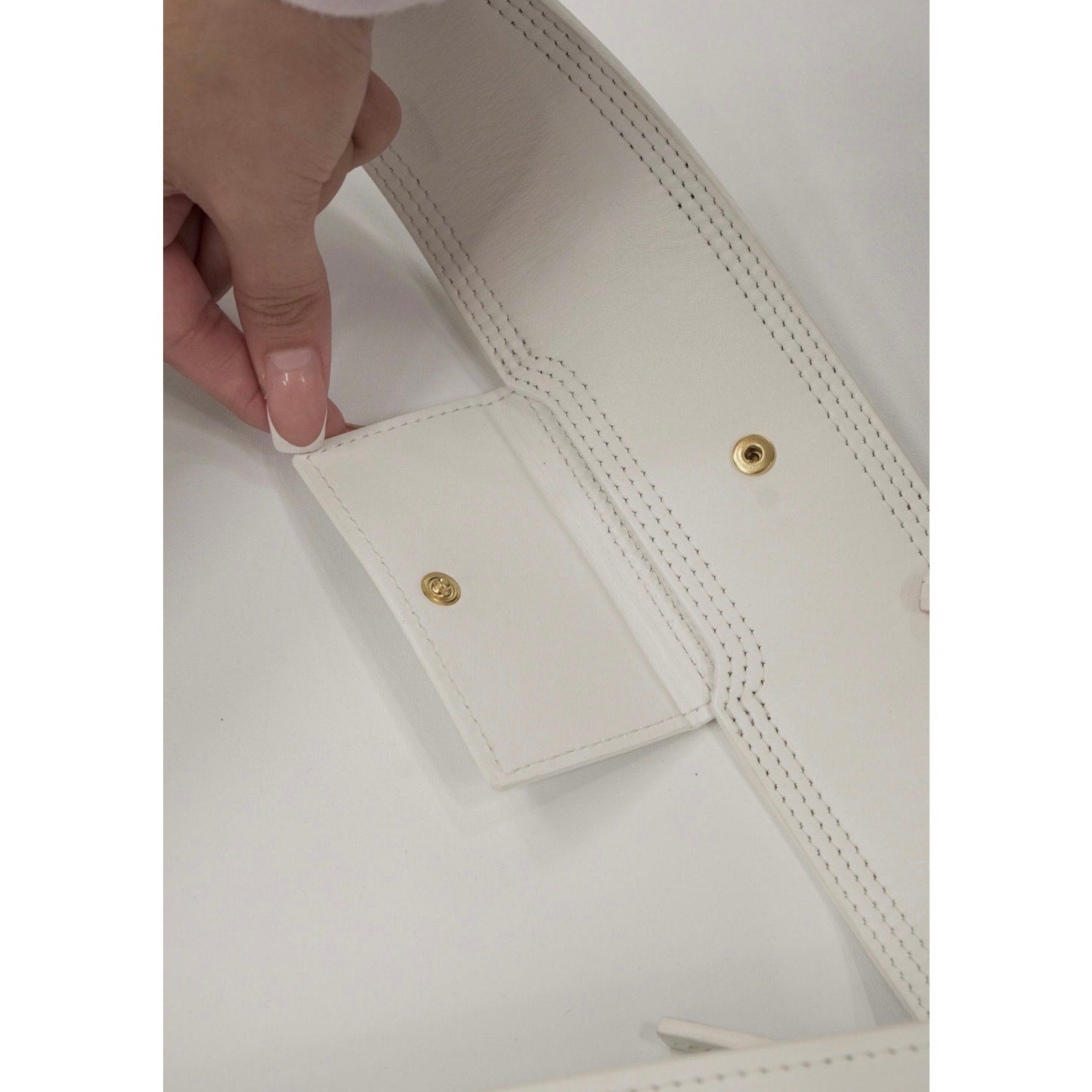 Le Ciuciu Leather White Shoulder Bag