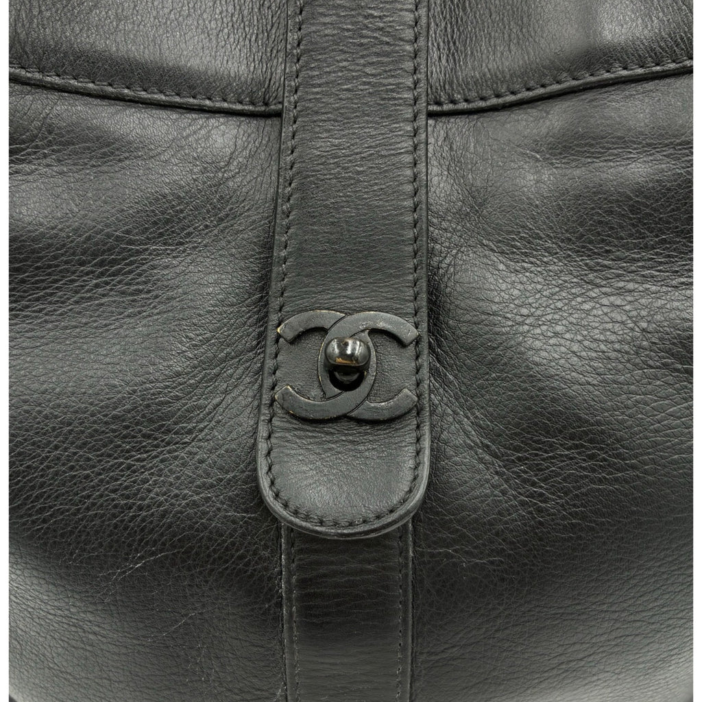 Vintage 1997 Caviar Leather CC Black Tote Bag