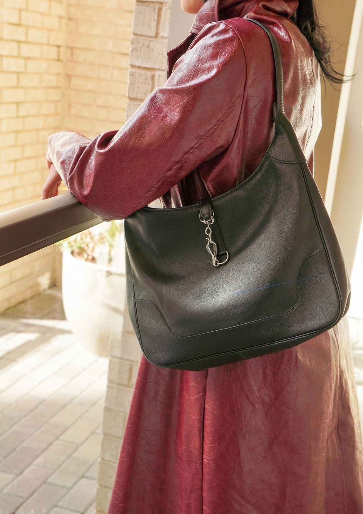 Trim 35 Togo Handbag Black