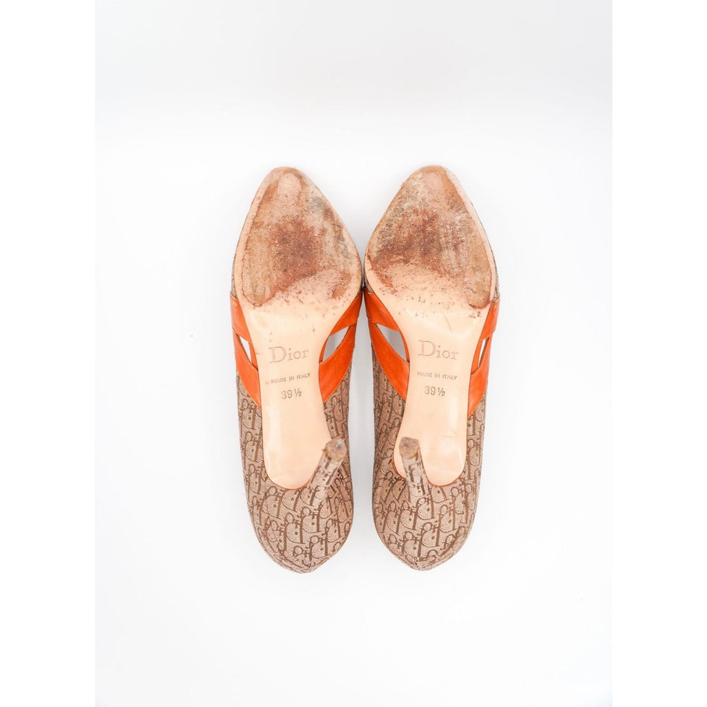 Vintage Brown Canvas Oblique D’Orsay Pumps
