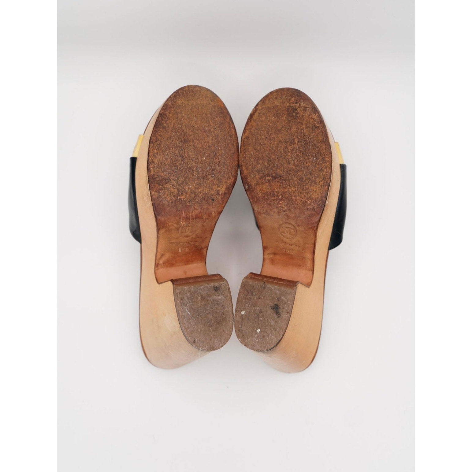 Vintage Patent Leather Interlocking CC Platform Heels