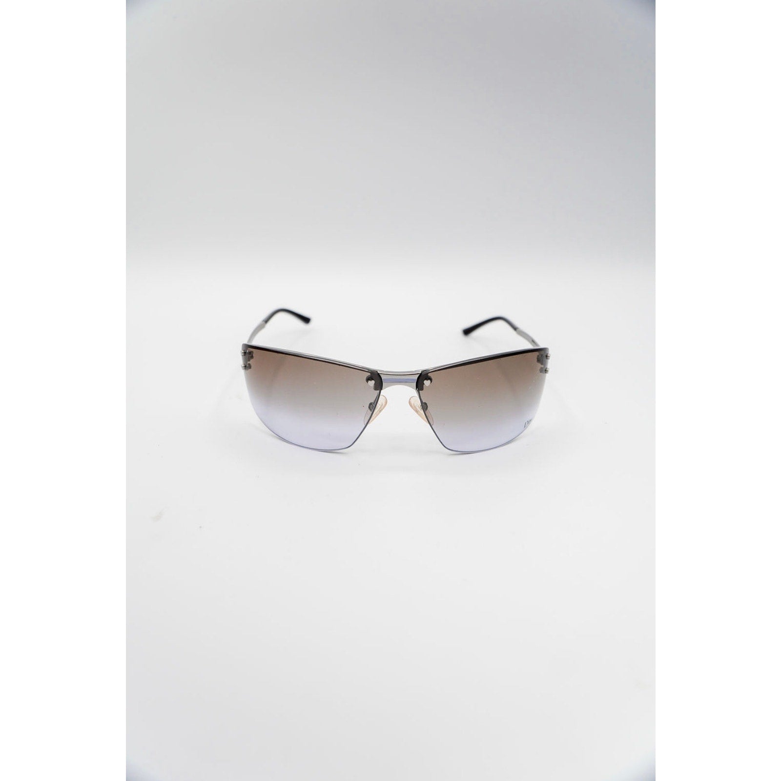 Sunglasses CD Silver Blue Heart Accent