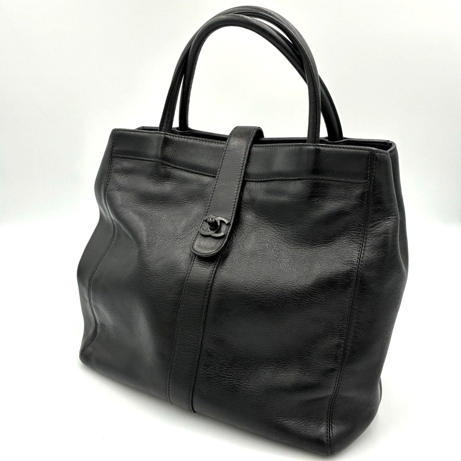 Vintage 1997 Caviar Leather CC Black Tote Bag