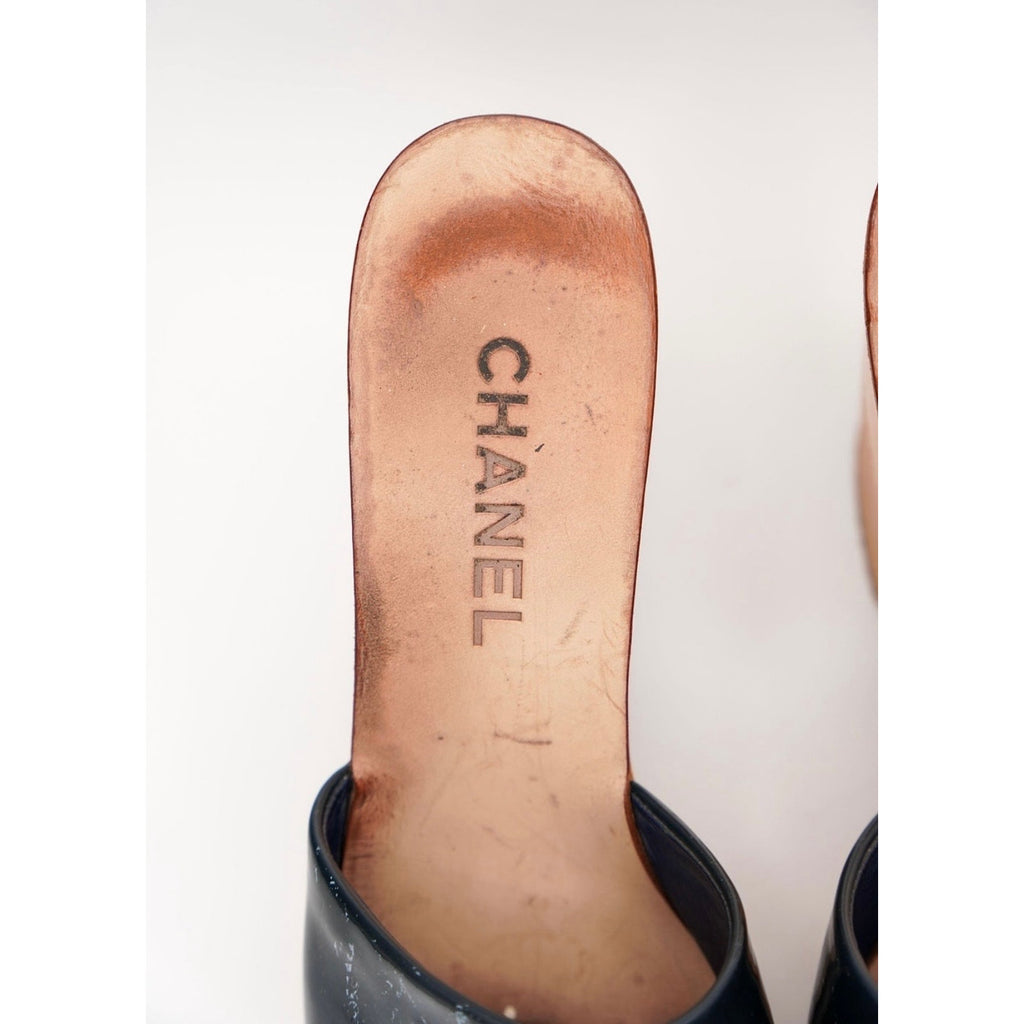 Vintage Patent Leather Interlocking CC Platform Heels