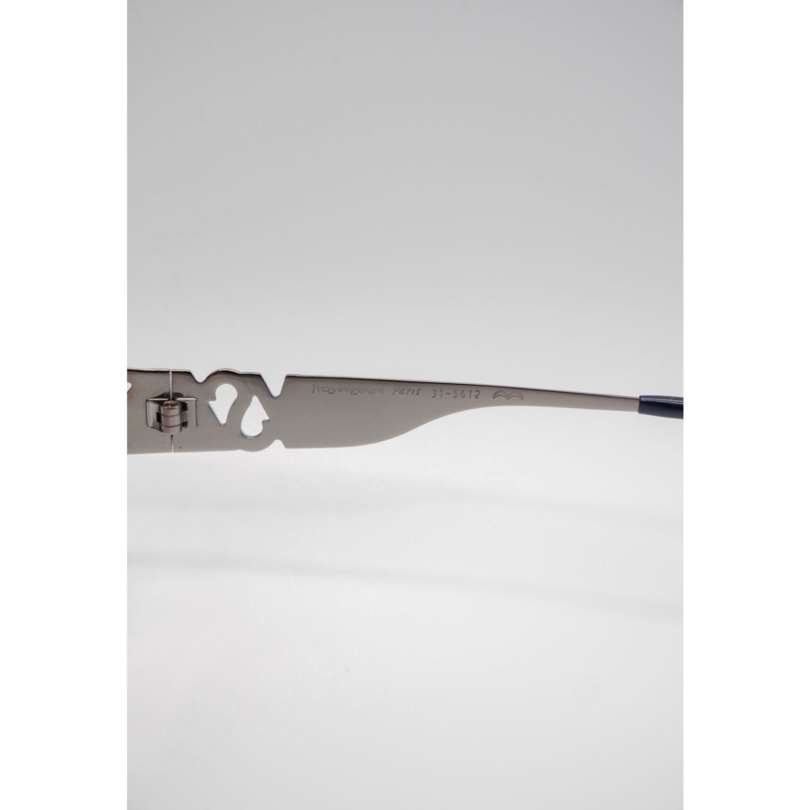 Sunglasses Vintage Silver and Gold Oval