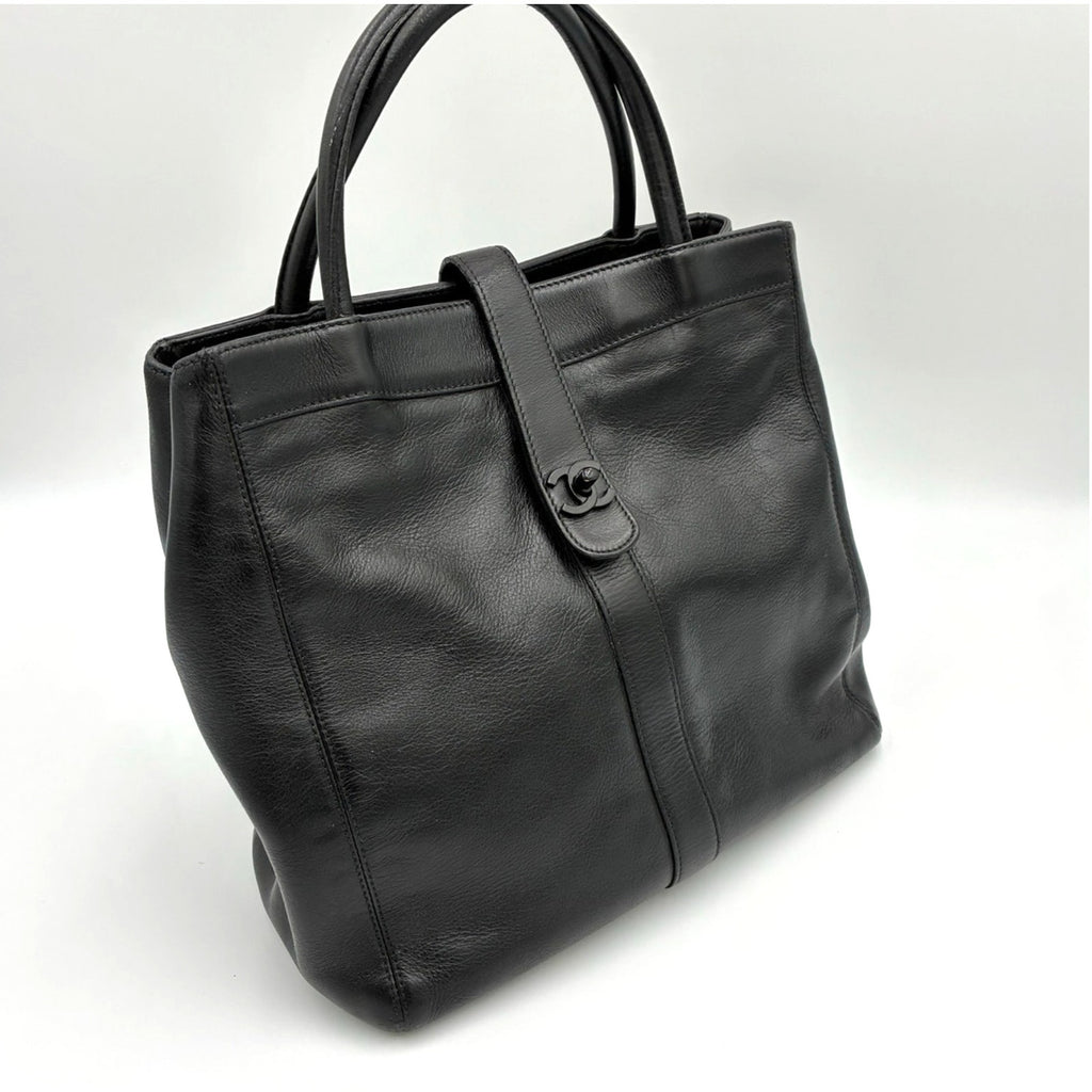 Vintage 1997 Caviar Leather CC Black Tote Bag