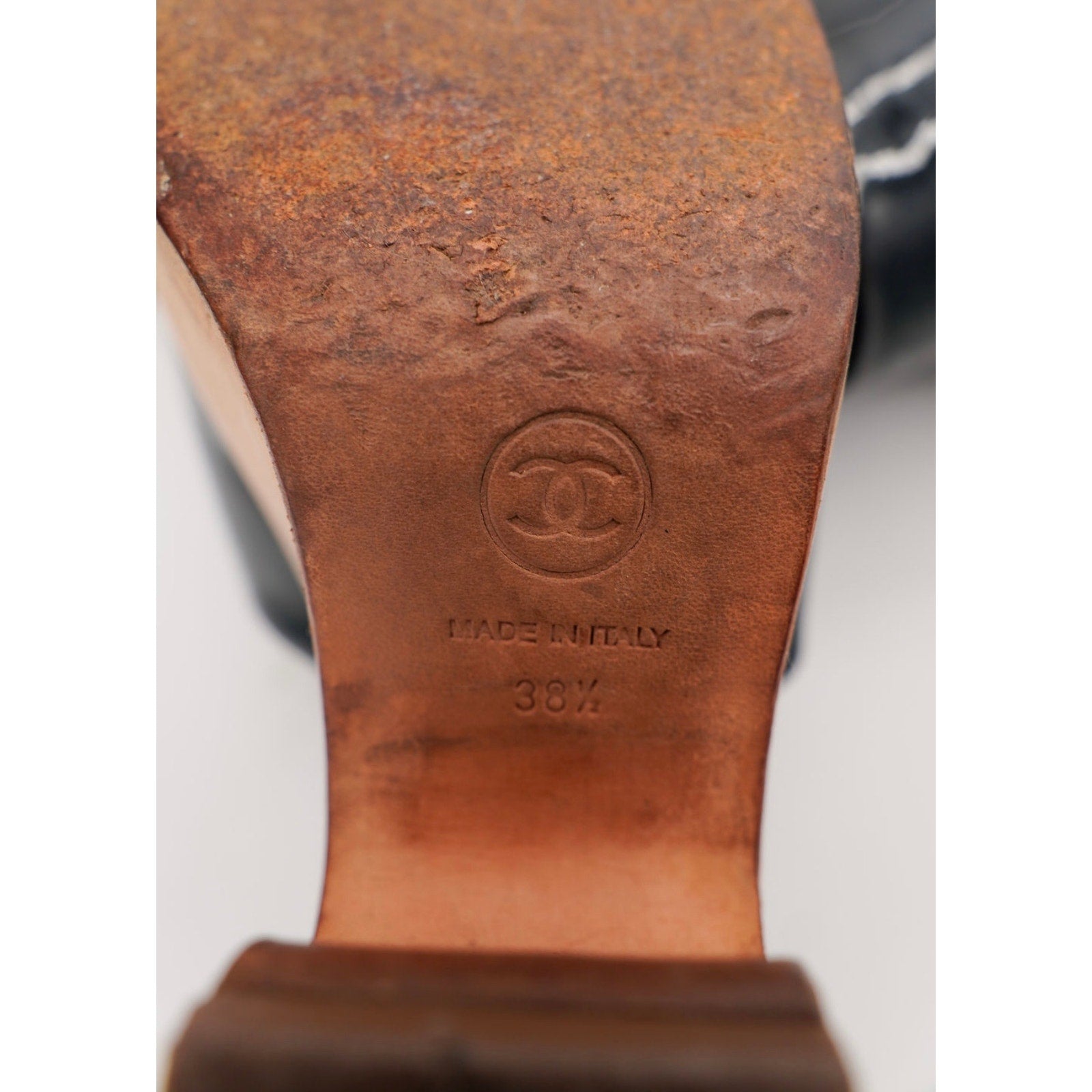 Vintage Patent Leather Interlocking CC Platform Heels