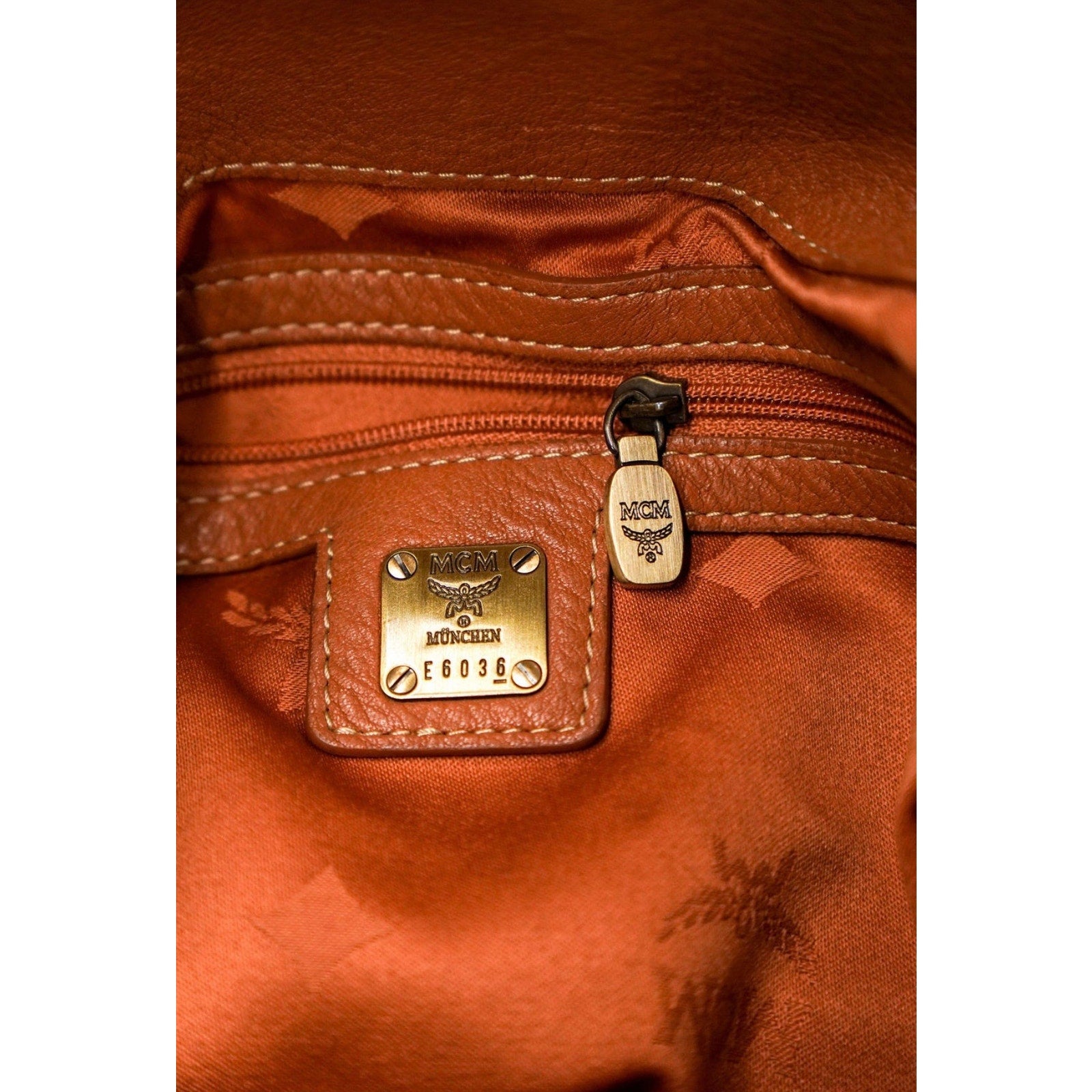 Vintage Brown Leather Braided Strap Hobo Bag