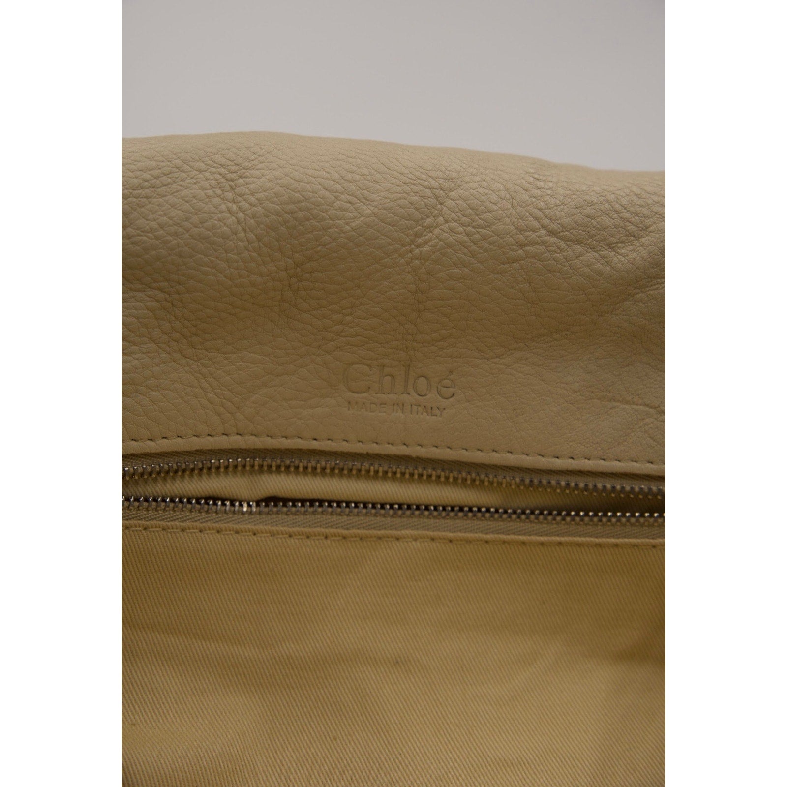 Vintage 2005 Ivory Leather with Gold Hardware
