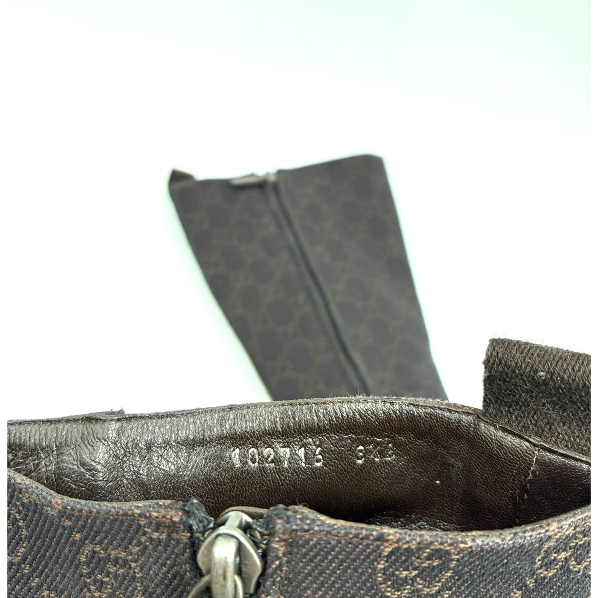 8.5 Gucci Tom Ford Vintage Brown Canvas GG Mid-Calf Boots